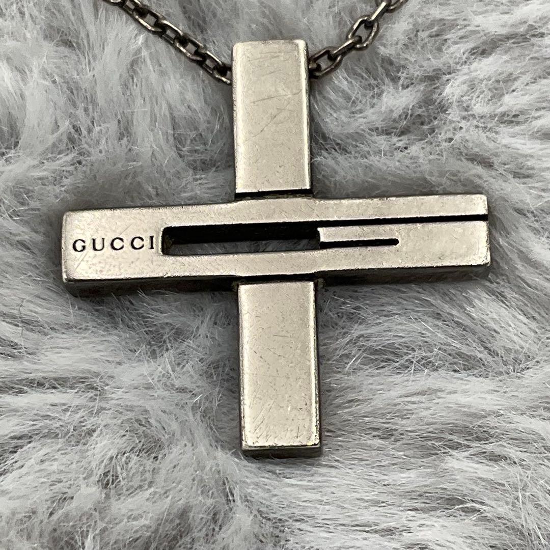 GUCCI グッチ ネックレス Gロゴ クロス チェーン