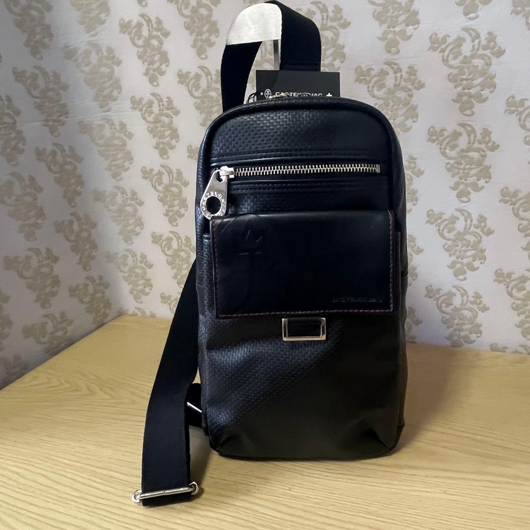 月末限定特価☆タグ付き新品未使用☆ カステルバジャックボディバッグ