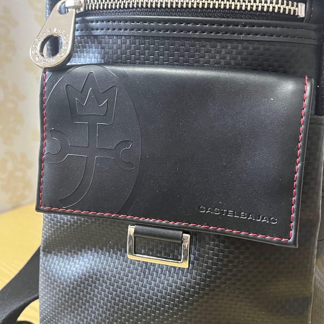 月末限定特価☆タグ付き新品未使用☆ カステルバジャックボディバッグ