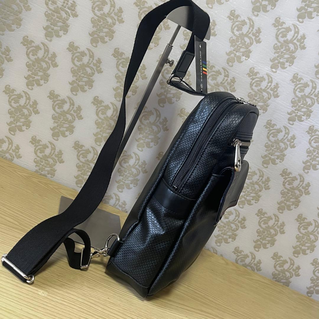 月末限定特価☆タグ付き新品未使用☆ カステルバジャックボディバッグ
