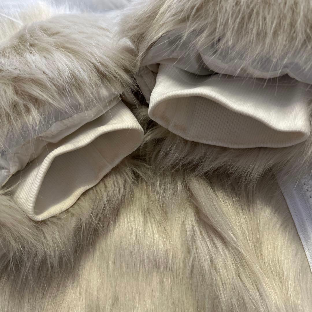 2/14削除【人気コラボ】ナイキ sacai ホワイト ダウンジャケット ファー