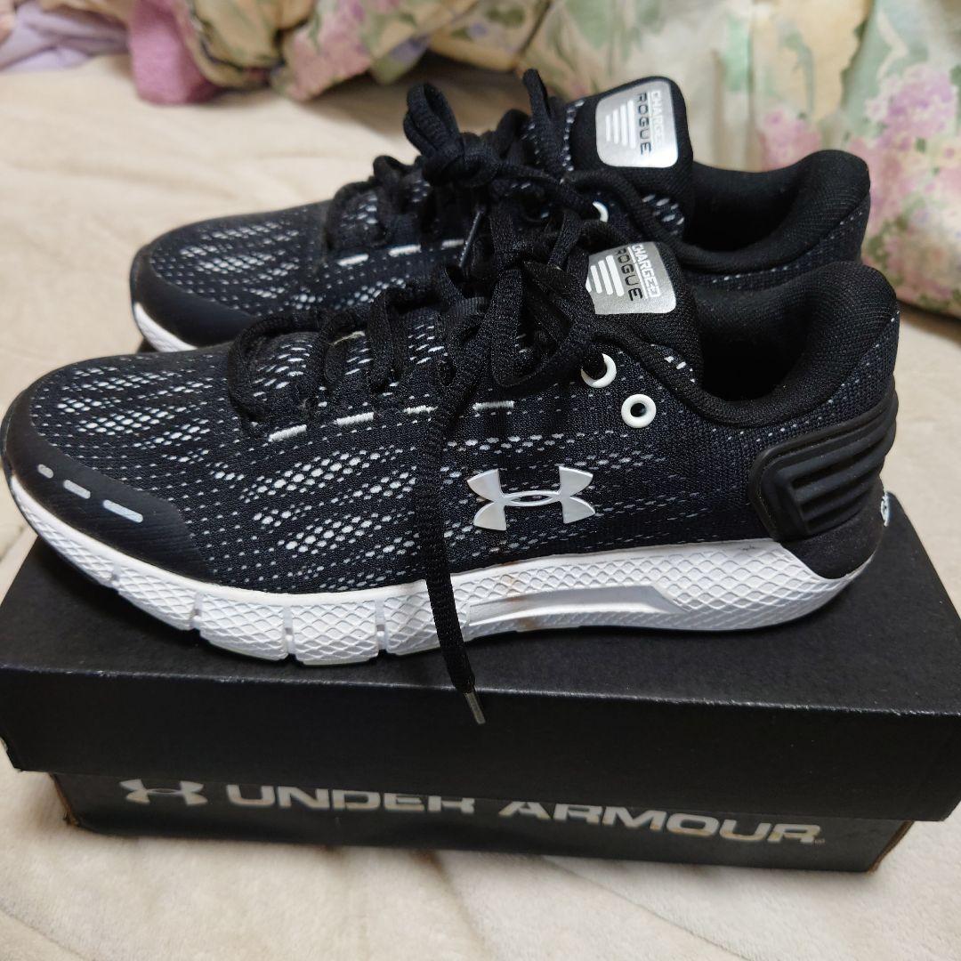 ヘッドホン UA SPORT WIRELESS TRAIN