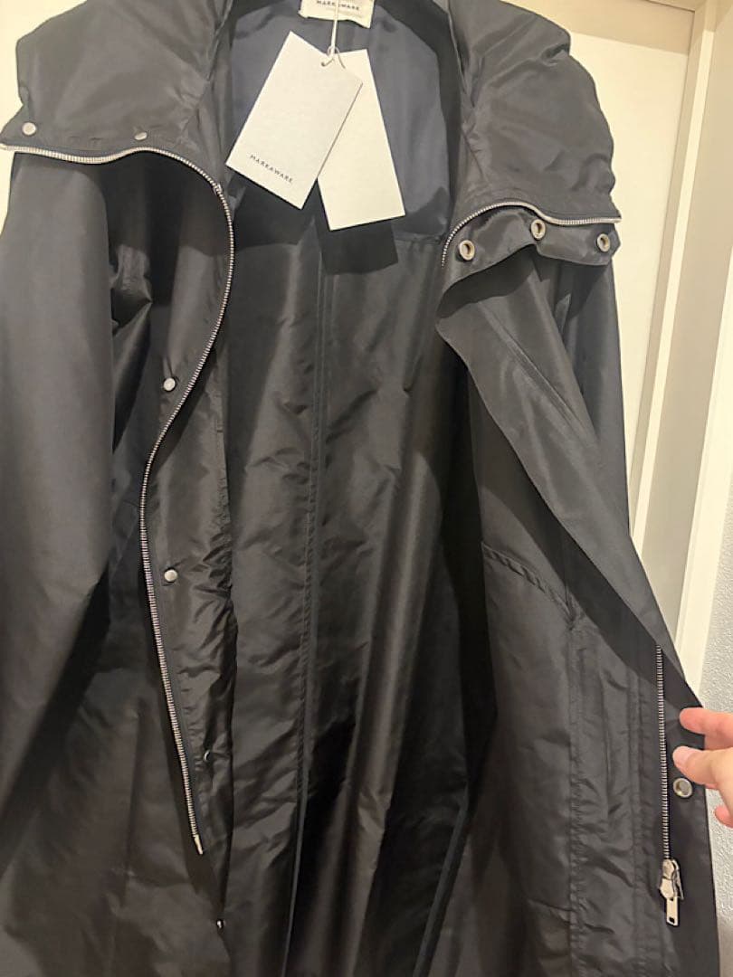 新品MARKAWAREマーカウェア25SS定価13万シルクタフタモッズパーカー黒