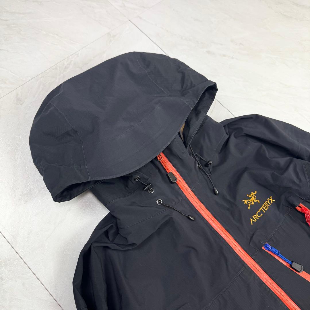ジャケット・アウター ARC'TERYX BEAMS 30th Theta AR Jacket L