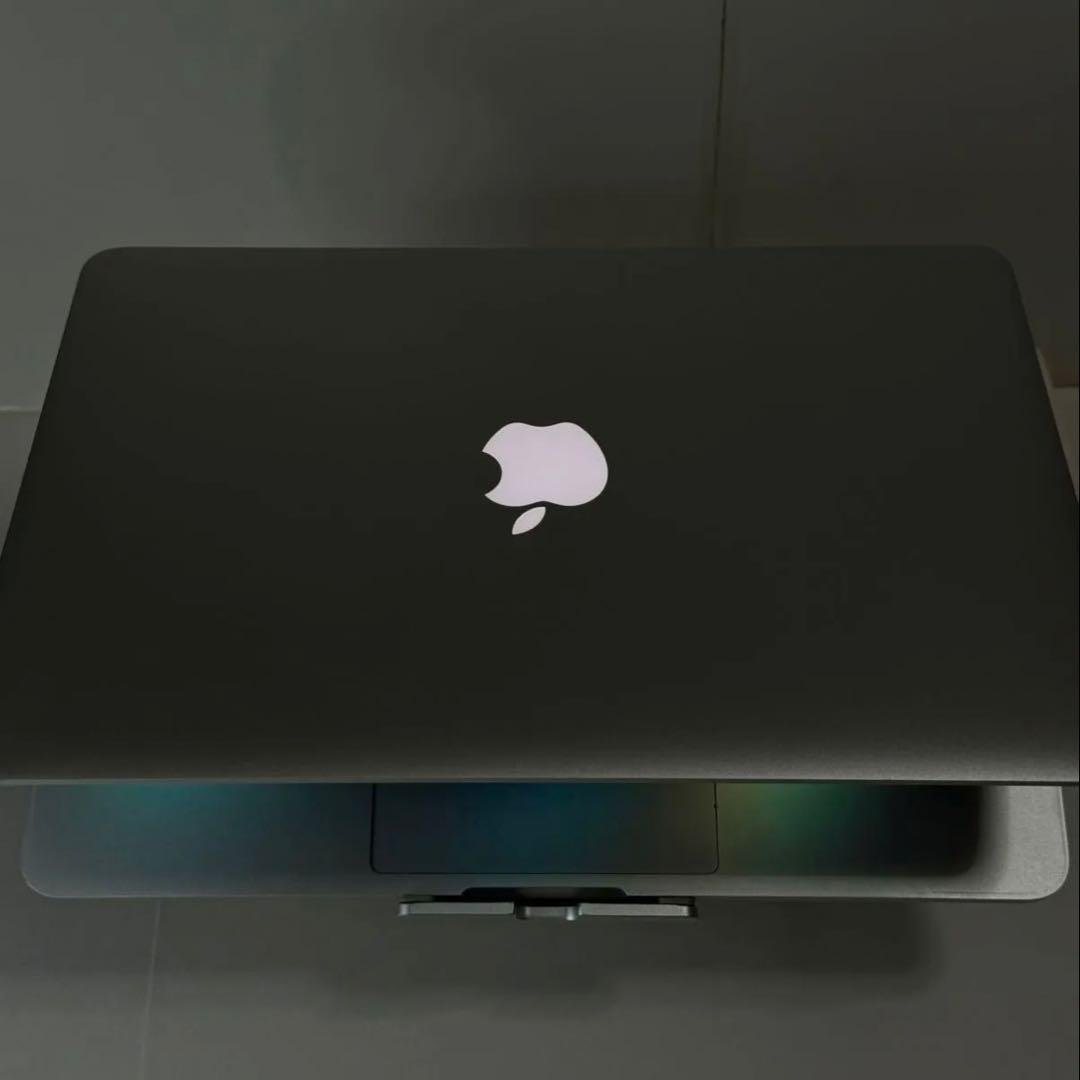 MacBook Pro 13㌅ CTO Corei7/8G/768Gフルスペック
