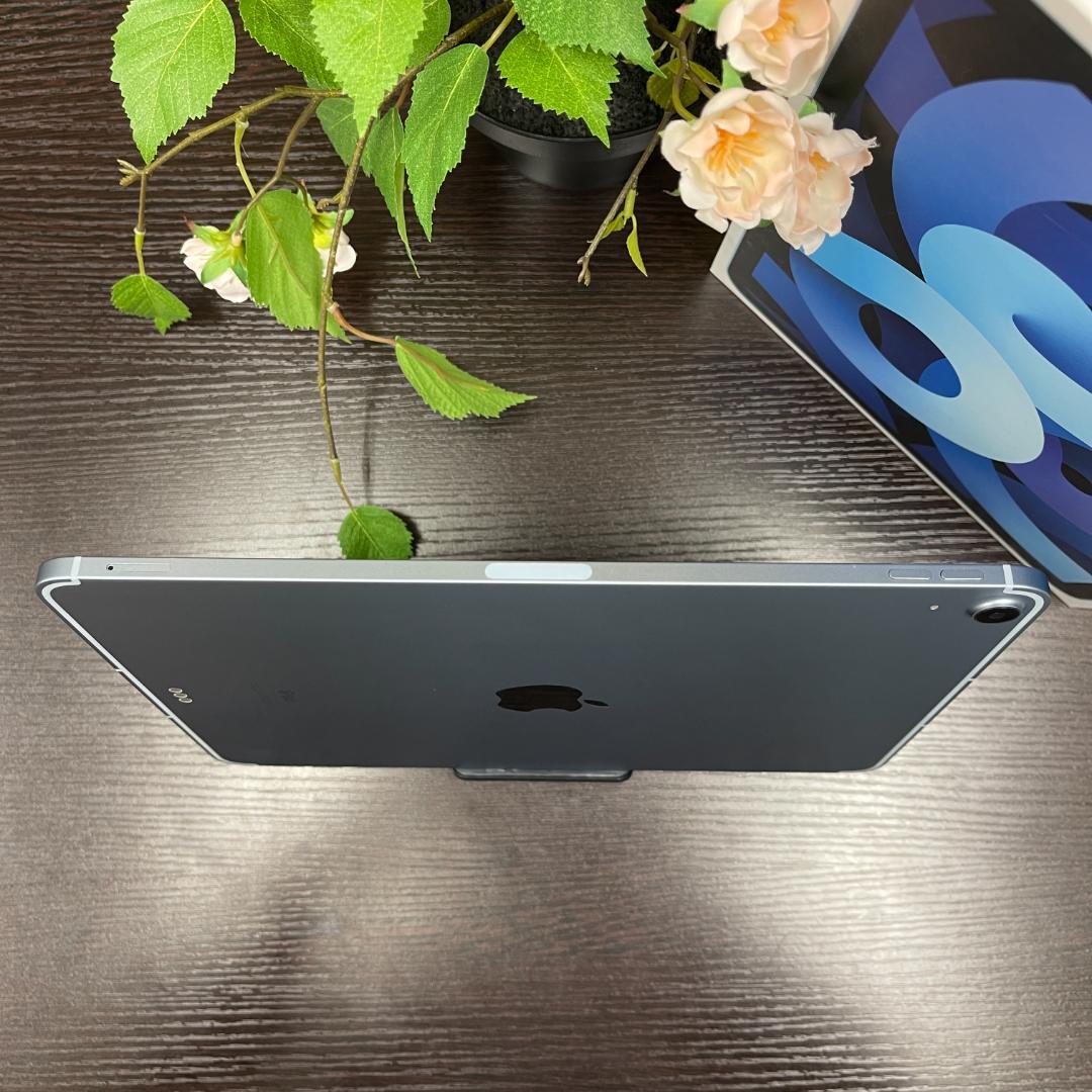 iPad Air(第4世代) 64GB Wi-Fi + Cellularモデル