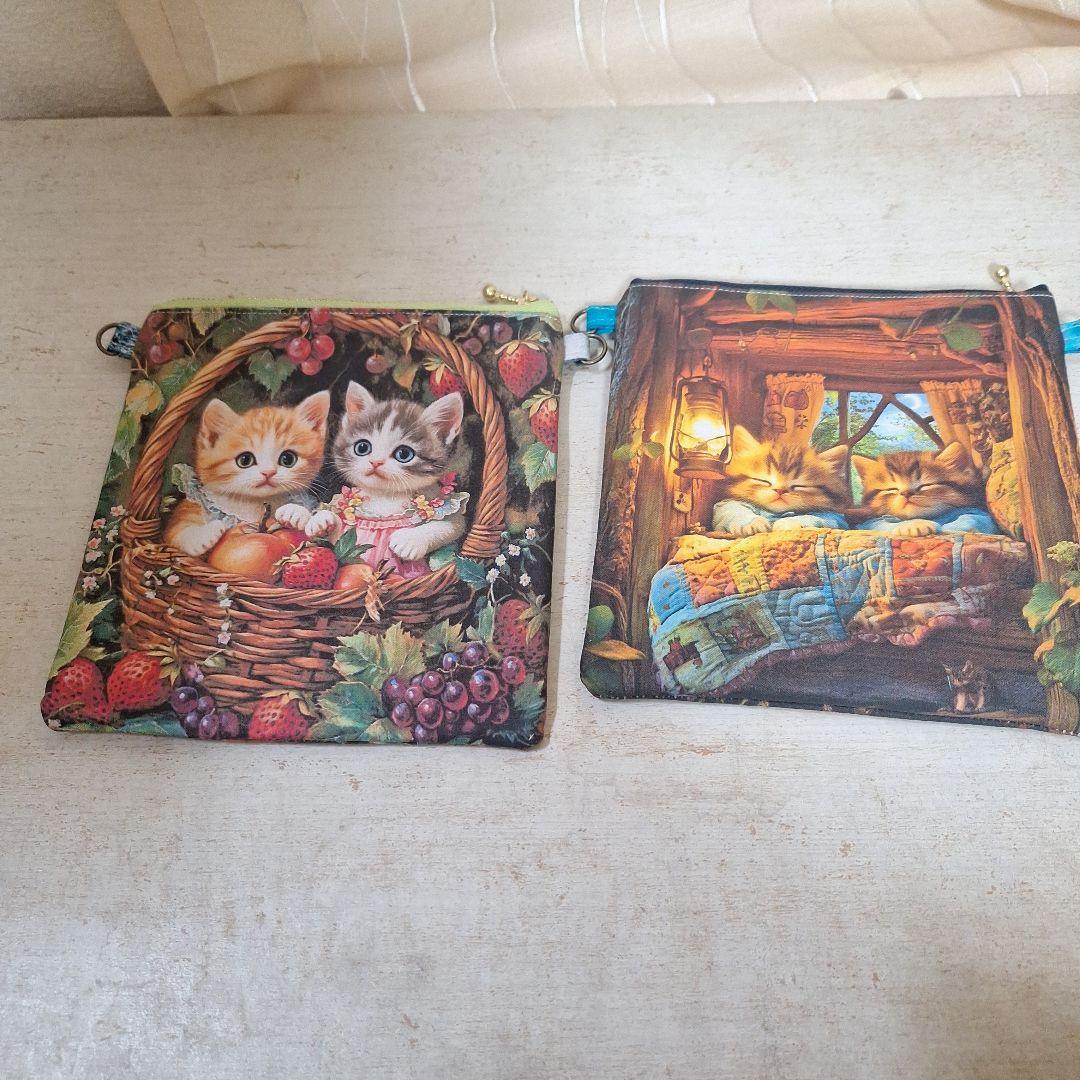 激レアパネル生地　ハンドメイド　フラットポーチDカン付き