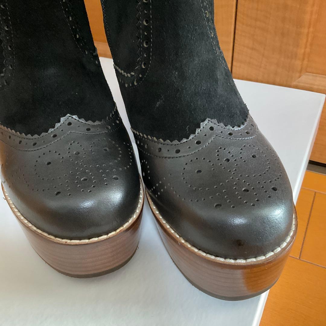 新品未使用 あしながおじさん 黒 スエード ブローグデザイン ブーツ