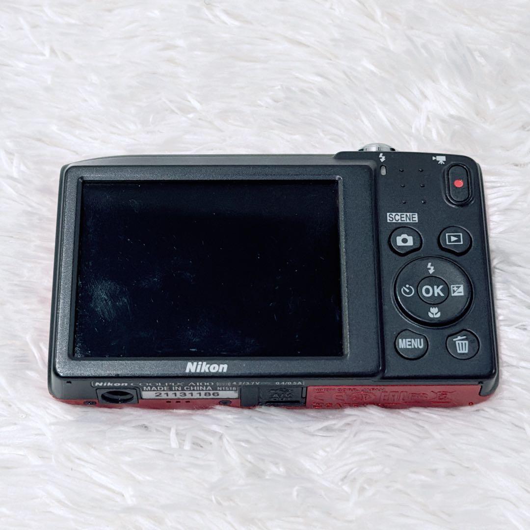 【極美品】NIKON COOLPIX A100 デジタルカメラ レッド