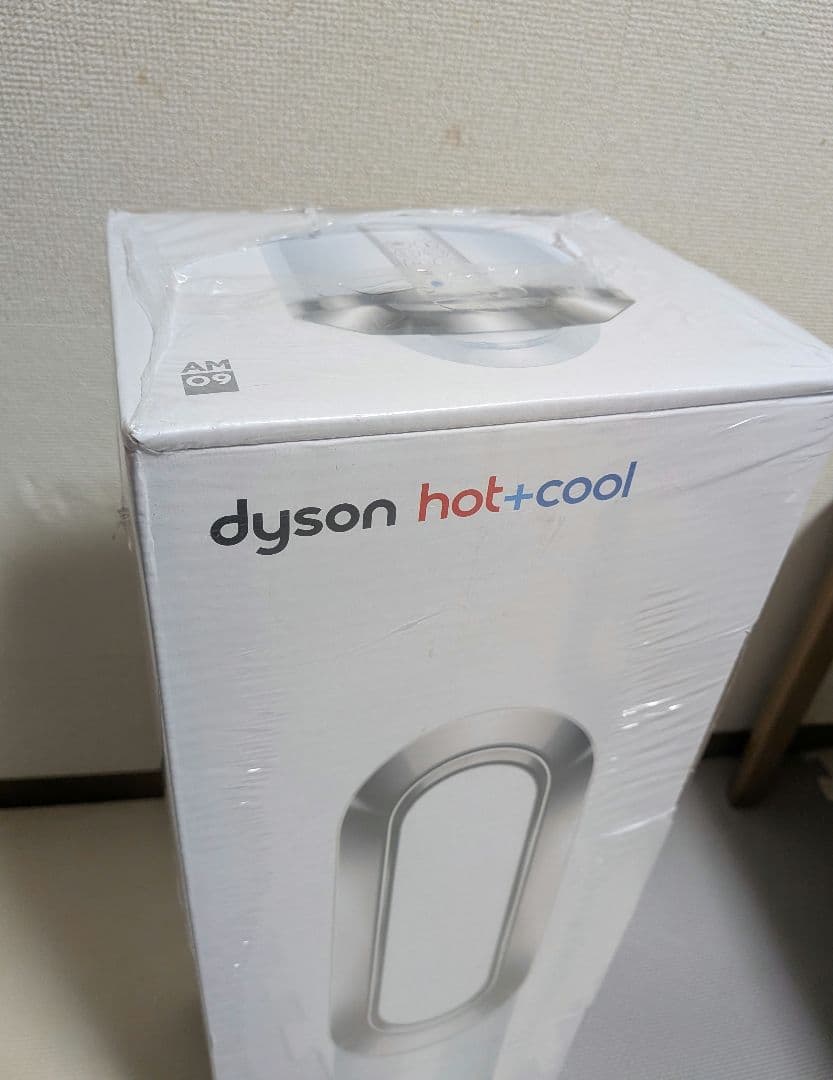 dyson hot+cool ファンヒーターAM09
