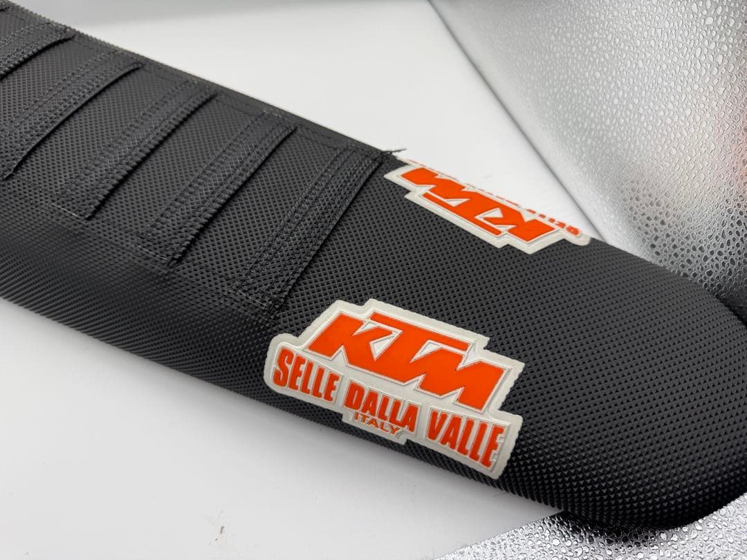 KTM 純正オプション　ファクトリーシート