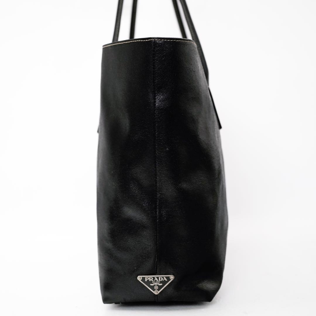 バッグ Prada Black Leather Elegant Vintage Tote