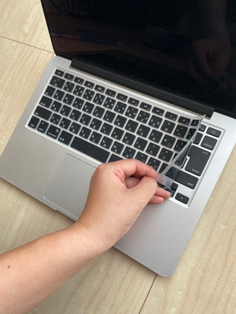 j*u様 超美品 MacBook Pro 13インチ Mid 2014 i5 2