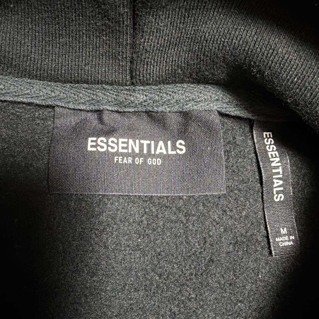 ESSENTIALS ブラック パーカー　サイズM