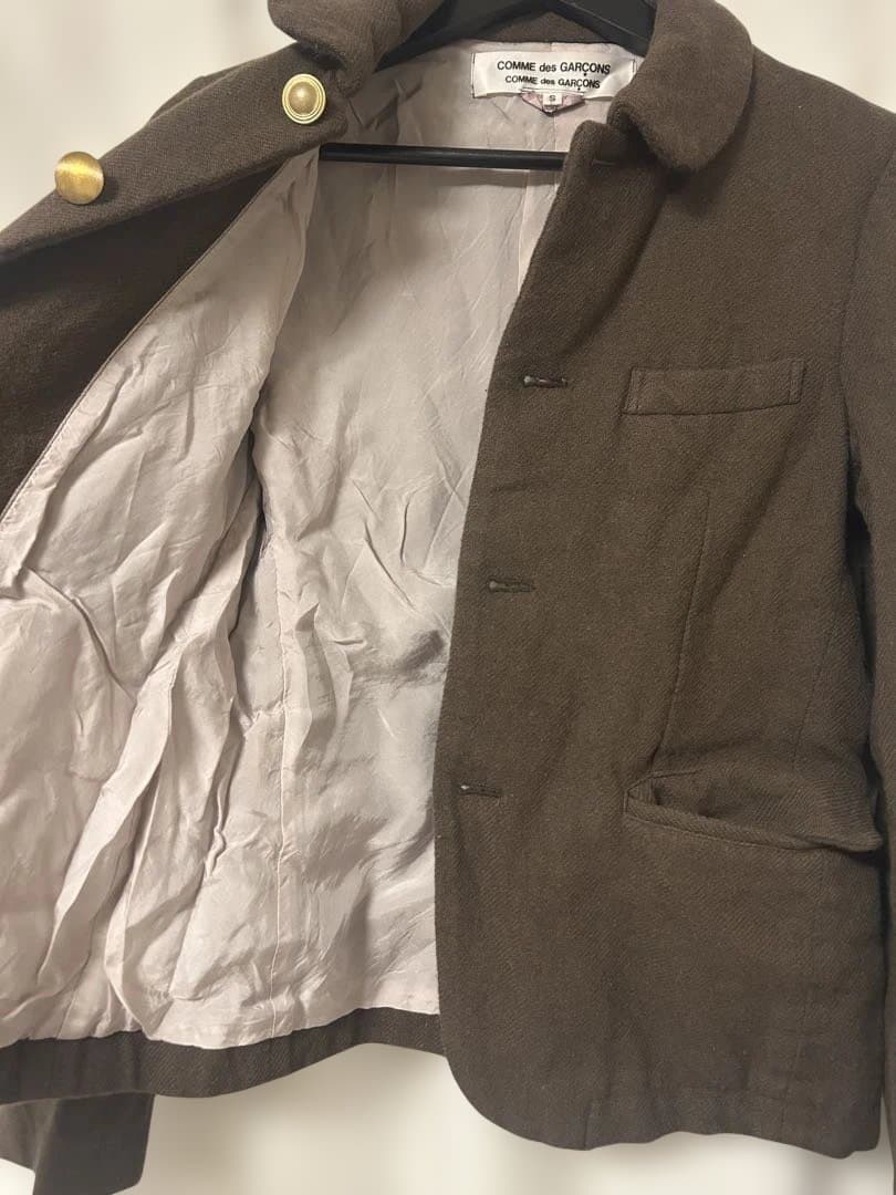 本日限定値下げ！コムデギャルソン　ラウンドカラー金釦ウールジャケット