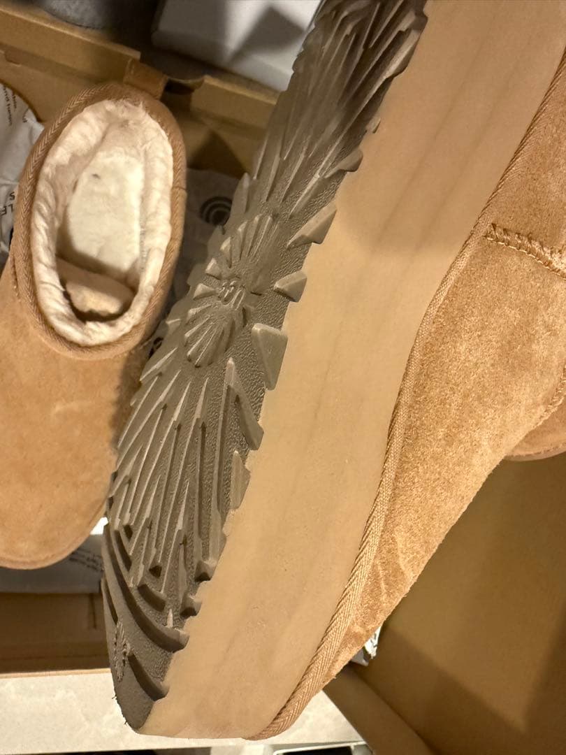 靴 UGG ULTRA MINI PLATFORM 25cm