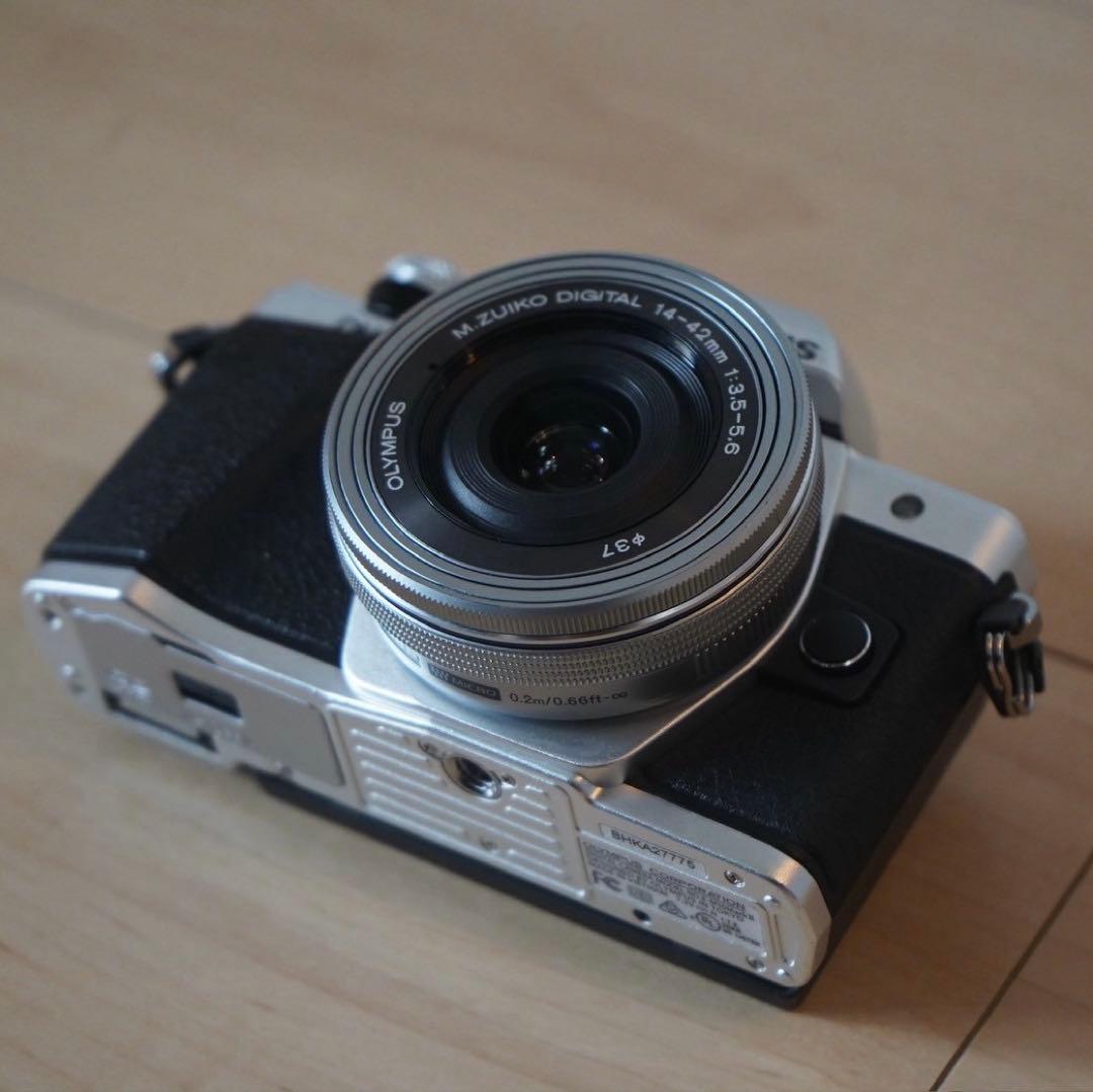 OLYMPUS　OM-D　E-M1　MarkII　オリンパス　欠品有り