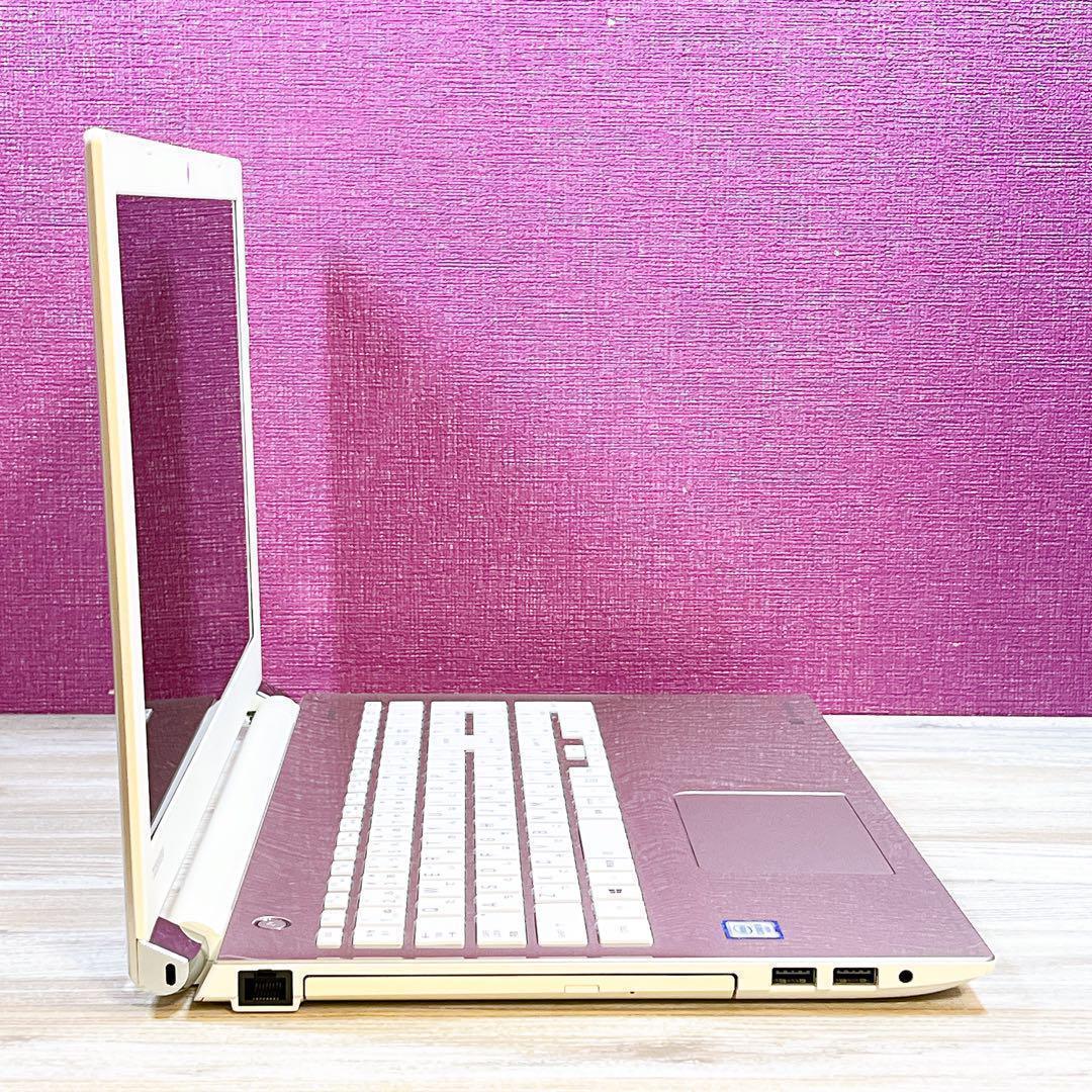 薄型ノートパソコン✨第6世代Corei5✨すぐ使える設定済み✨カメラ付✨初心者に