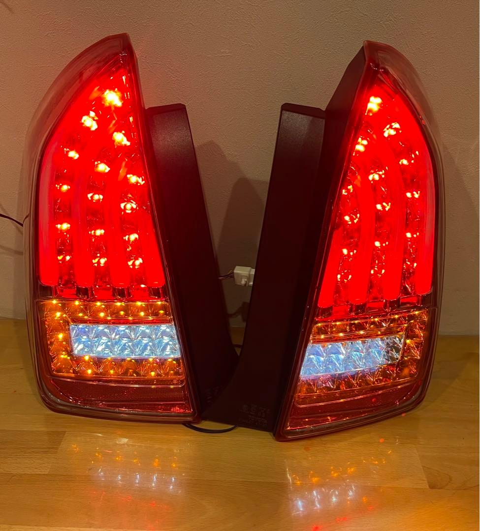 プリウス　30 ヴァレンティ　LED スモークテールランプ　左右セット