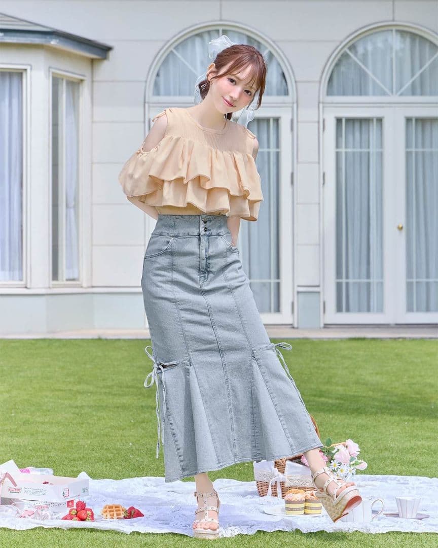 ミシェルマカロン　マーメイドデニムスカート　ライトブルー　フリーサイズ