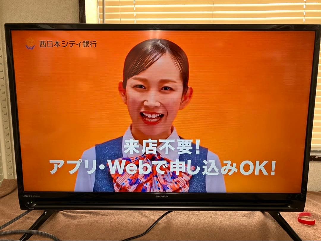 SHARP AQUOS 32型　液晶テレビ　2021年製