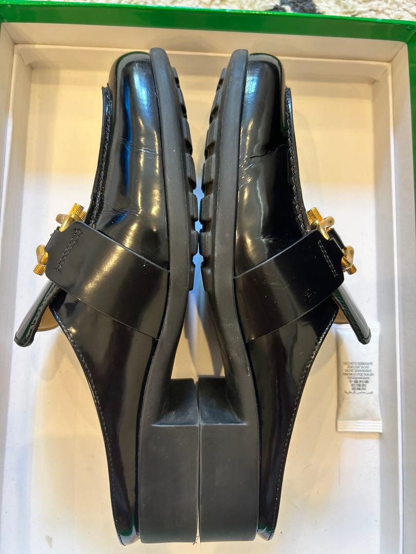 【値下げ中】BOTTEGA VENETA スリッポン 36.5(23.5cm)