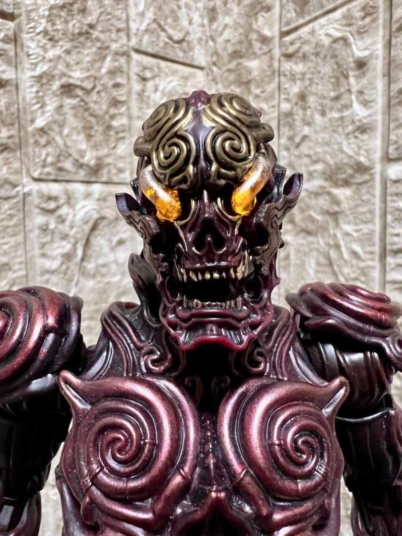 竹谷隆之 縄文傀儡 Enzi 燕脂 Joumon Kugutu　1000toys