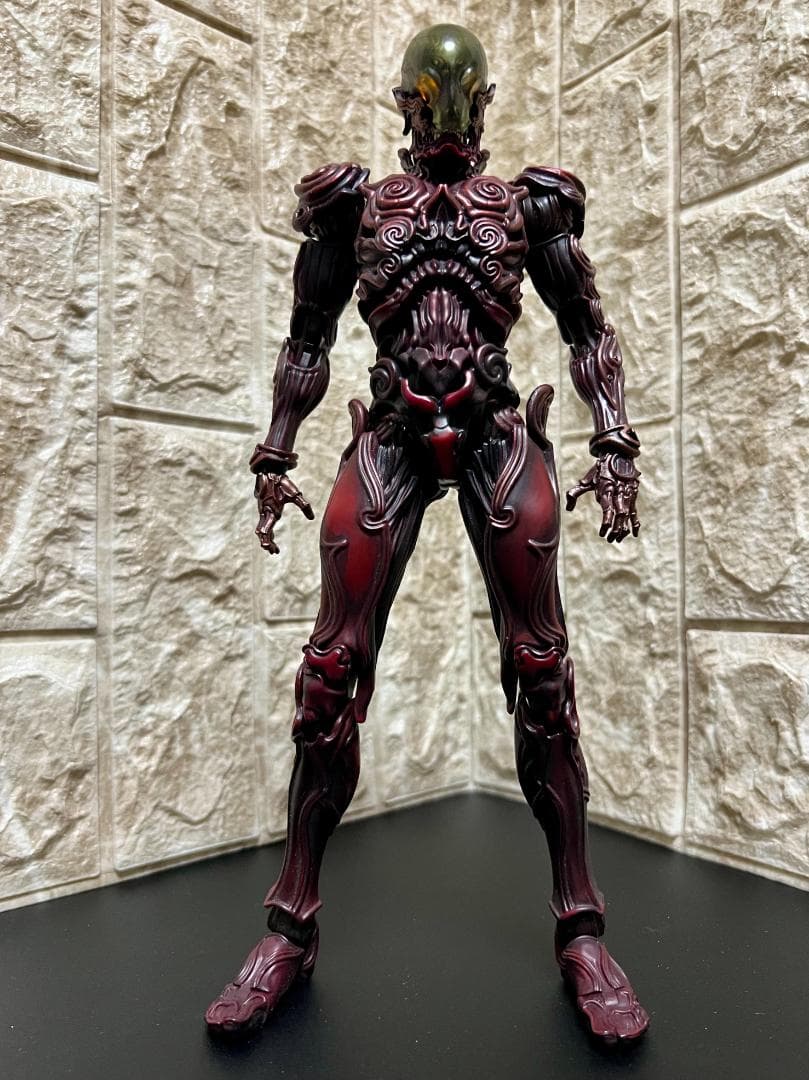 竹谷隆之 縄文傀儡 Enzi 燕脂 Joumon Kugutu　1000toys