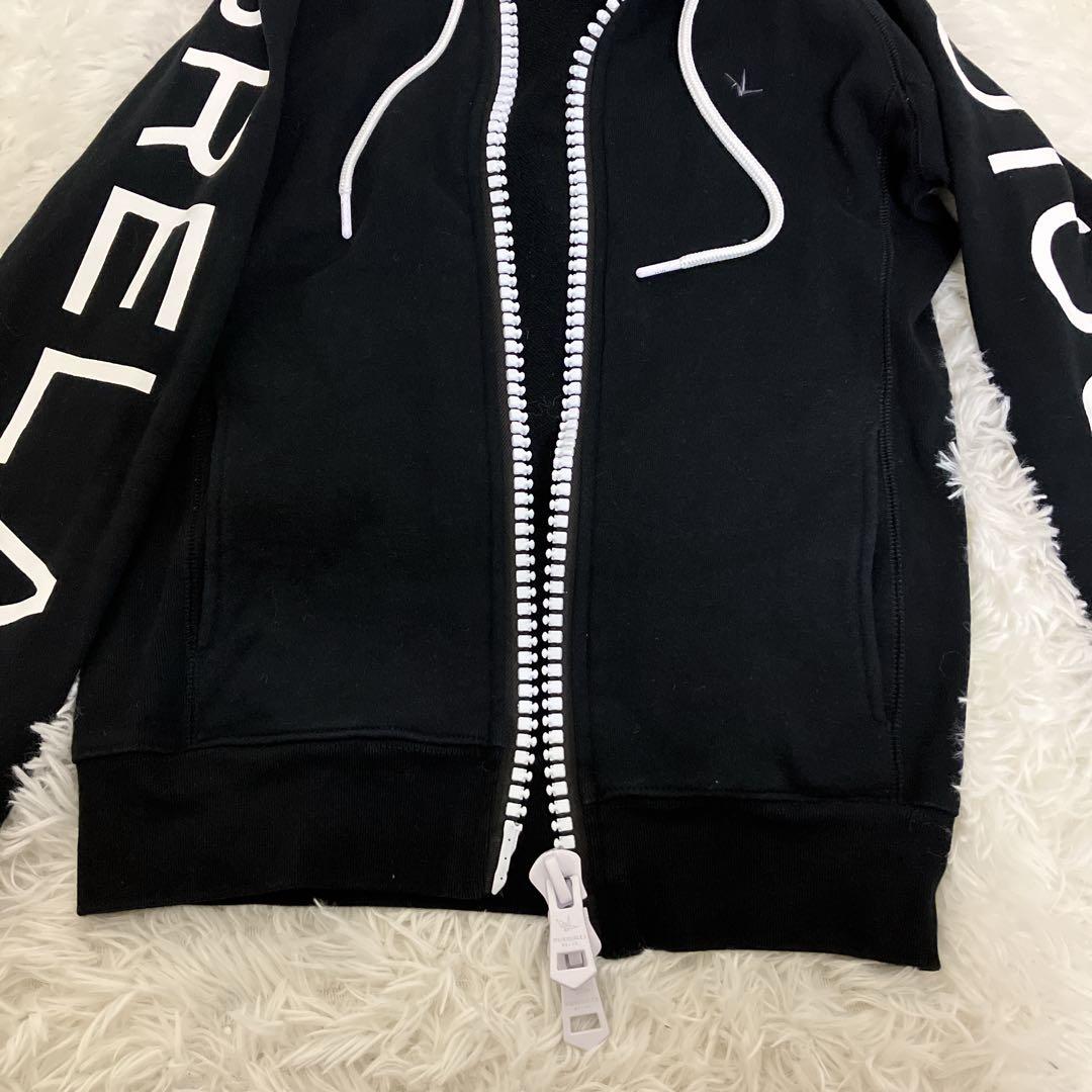 【美品】1PIU1UGUALE3 RELAX 黒　ロゴ　パーカー　セットアップ