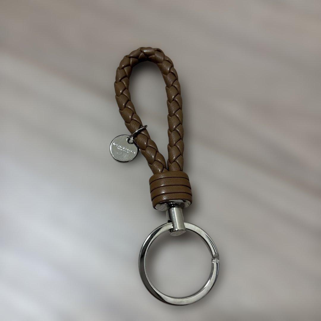 【新品未使用品】Bottega Veneta ブラウンレザー キーホルダー