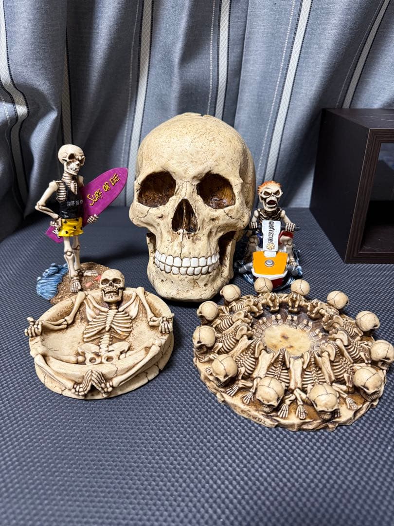 ま*♡様 W.U.I スカル　灰皿　髑髏　置物　お香立て　小物入れ　ハロウィン