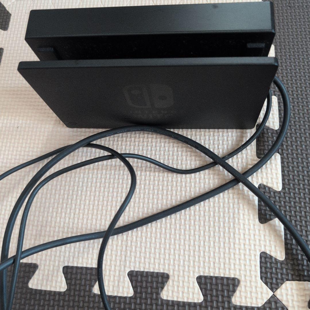 Nintendo Switch 本体 青/赤 ジョイコン付き