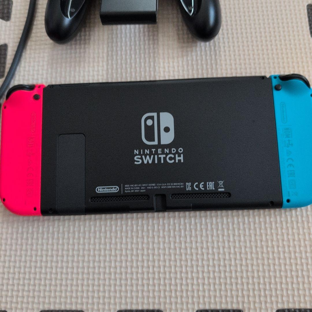 Nintendo Switch 本体 青/赤 ジョイコン付き