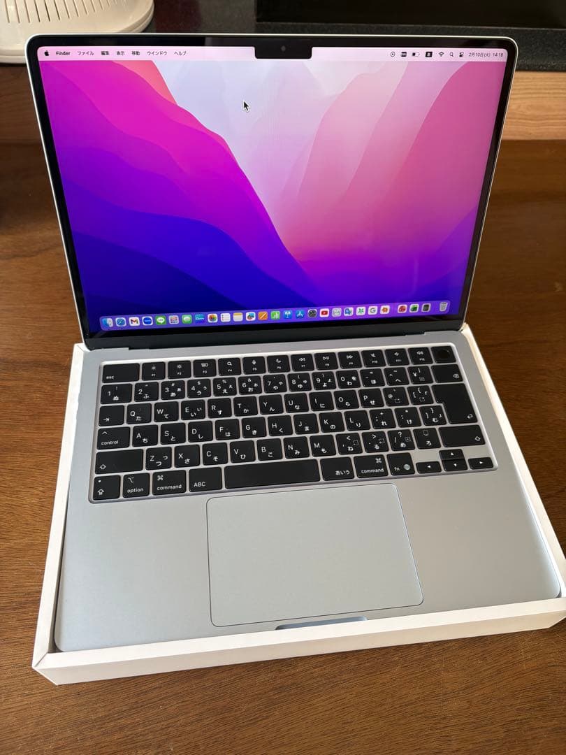 Apple MacBook 13インチ 2025