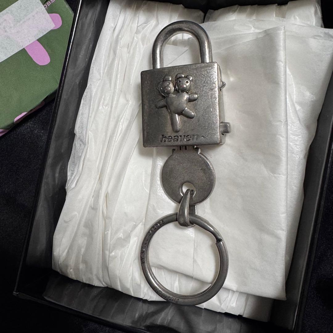 アクセサリー heaven by marcjacobs LOCK AND KEY CHAIN