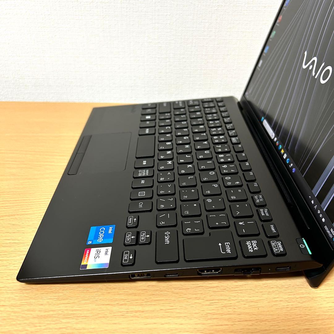 美品 VAIO ProPJ VJPJ224 第12世代 16GB FHD i5