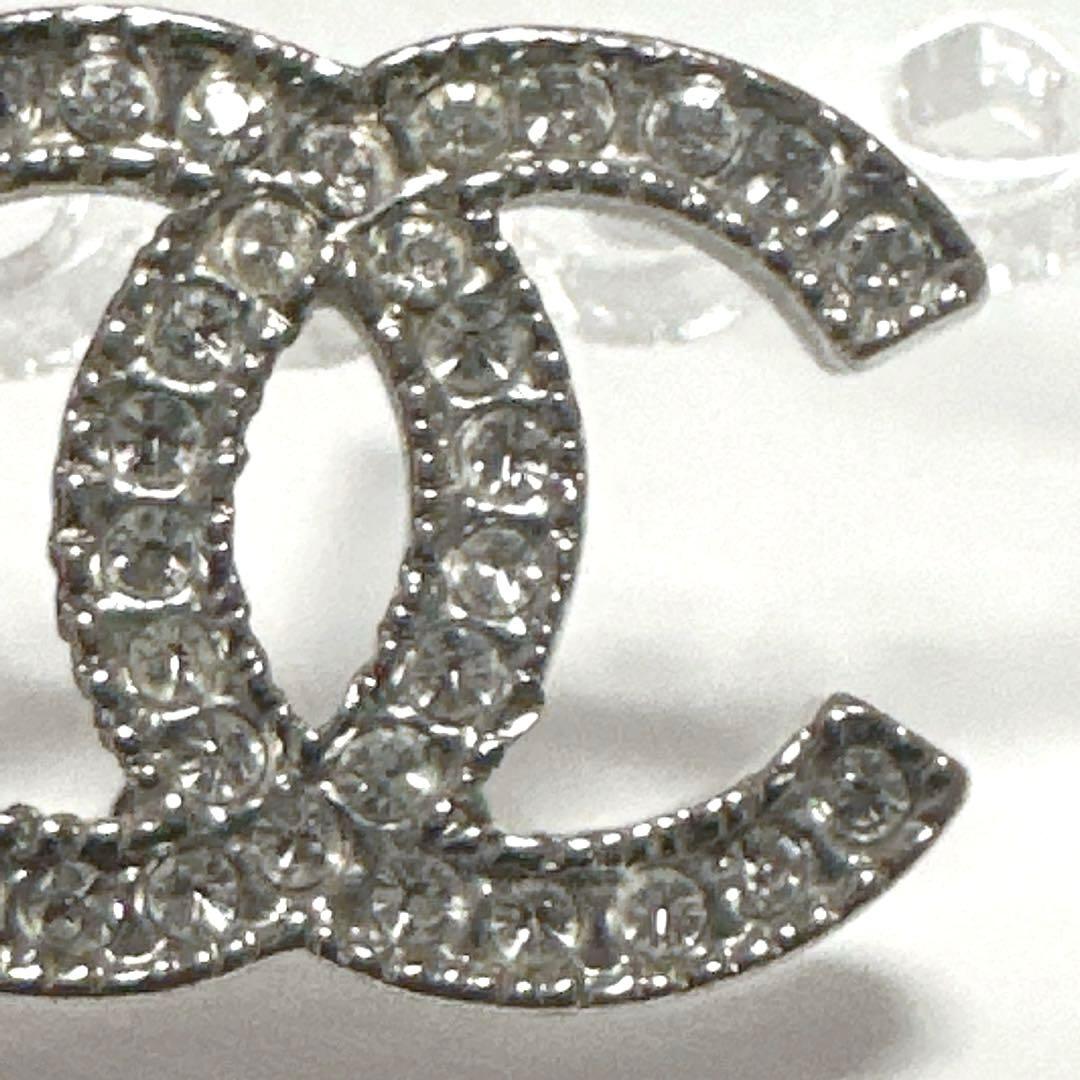 シャネル　CHANEL　ピアス　ココマーク　シルバー　メタル　ラインストーン