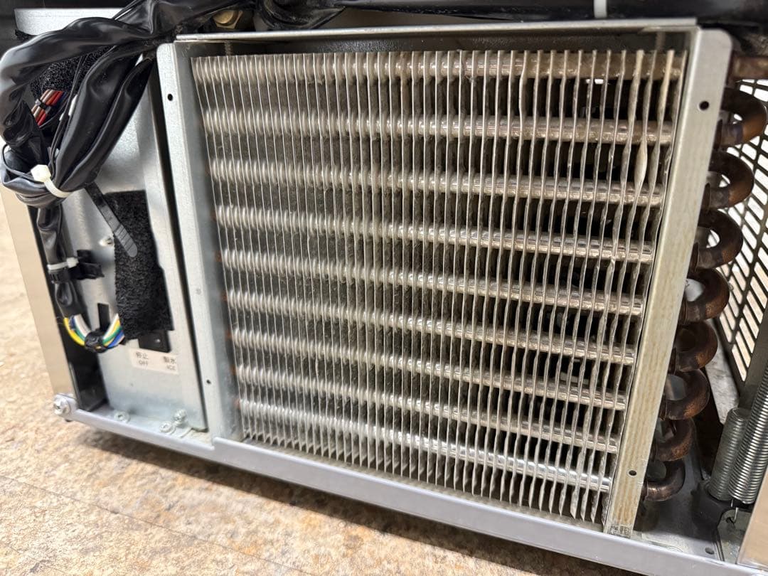 パナソニック　全自動製氷機　２０２２年製　厨房　飲食店　SIM-AS2500