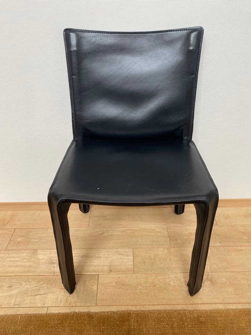 カッシーナ　キャブ　ブラック