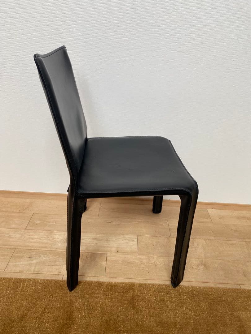 カッシーナ　キャブ　ブラック