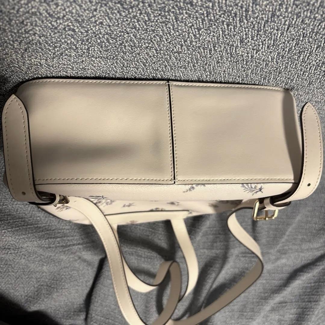 COACH ミニ チャーリー リュックサック 花柄 レザー アイボリー