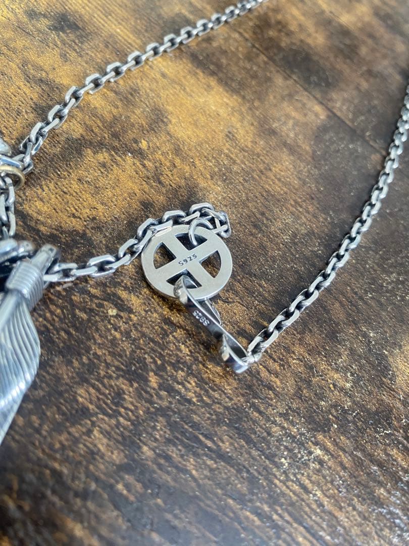 シルバー 羽根デザイン ネックレス