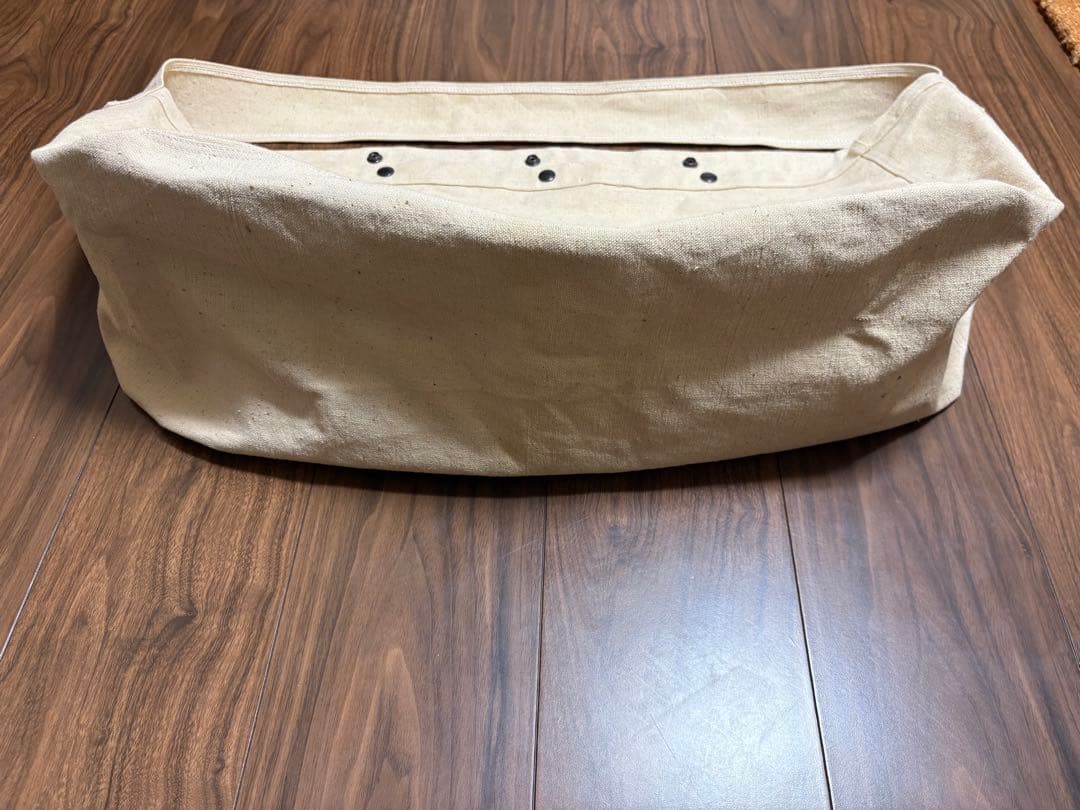 ニュースペーパーバック　USNR