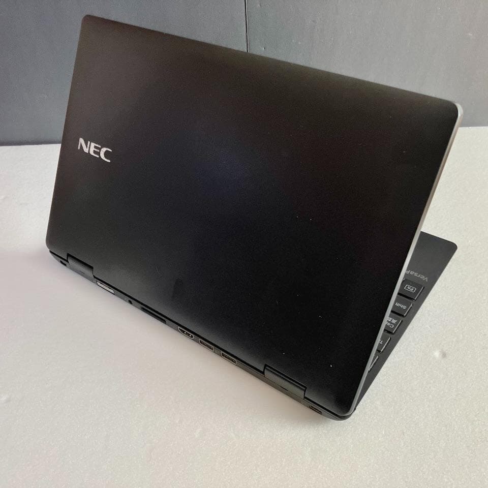 SONY VAIO Pro PK/ 第8世代Corei5/ 8GB