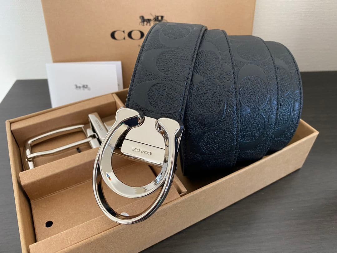 SALE♪コーチ　新品　リバーシブル　シグネチャーベルト　シルバーバックル
