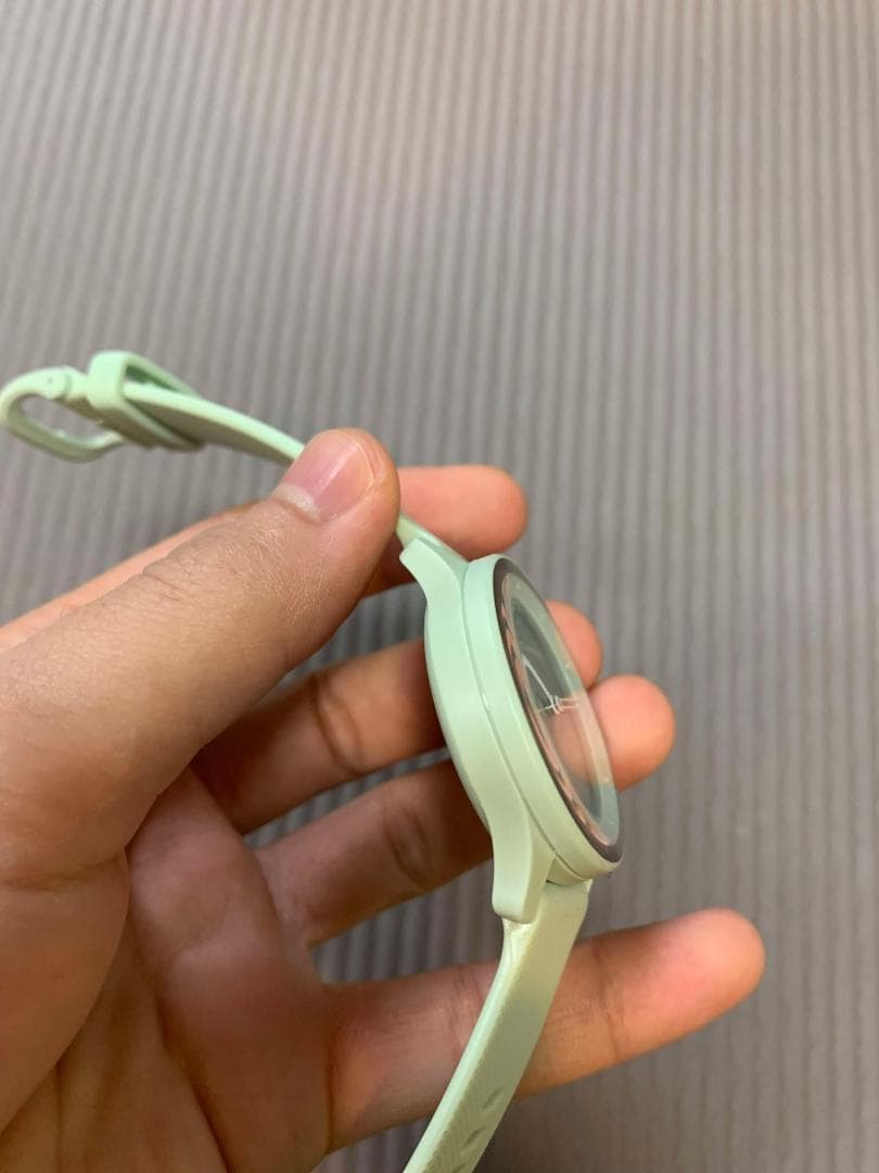 Garmin vivomove Sport 針付きハイブリッドスマートウォッチ