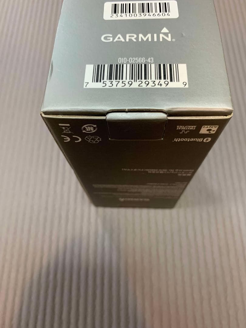 Garmin vivomove Sport 針付きハイブリッドスマートウォッチ