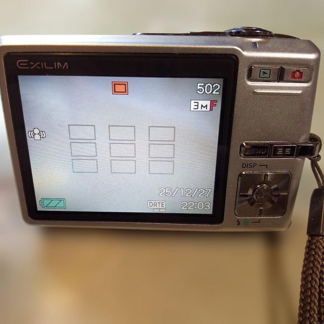 CASIO EXILIM EX-Z700 (良品）