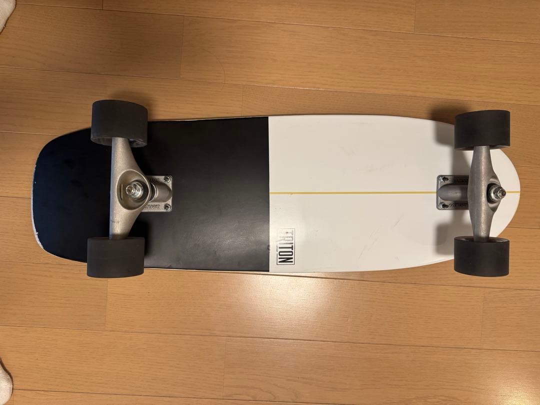 カーバー　TRITON スケートボード　サーフスケート