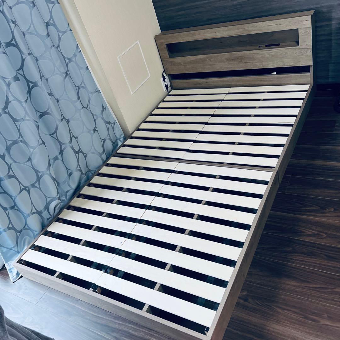 直接引取 東京都 RASIK セミダブル ベッドフレーム LED照明 グレージュ